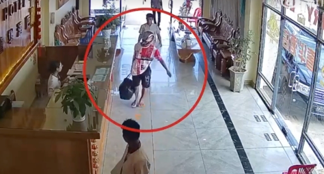 缅甸一酒店遭遇炸弹袭击，监控画面曝光！