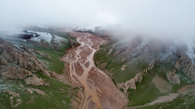 中国加大青藏高原生态保护积极应对气候变化