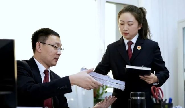 冒充中医猥亵他人获刑：诈骗50余人，猥亵多名妇女