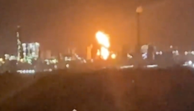 山东菏泽一化工厂爆燃，居民：被爆炸声震醒