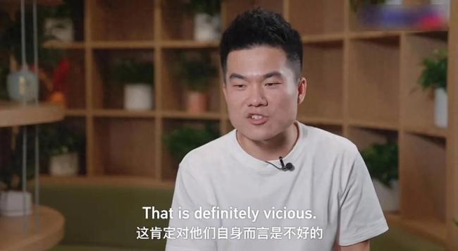 董宇辉全英文将接受CGTN专访！这就是李佳琦们的区别