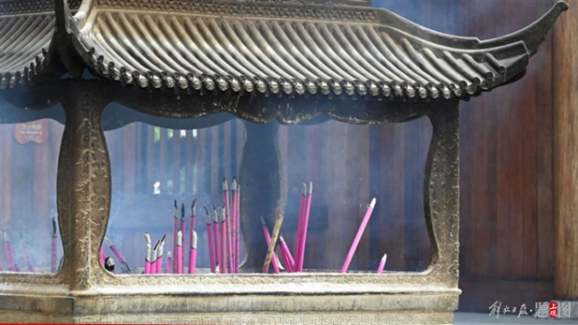 “不让在外面买香，必须在里面买，3支38元”？灵岩寺谈不让游客自带香