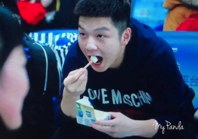 樊振东减肥演我减肥不难控重难陈梦没忍住笑了