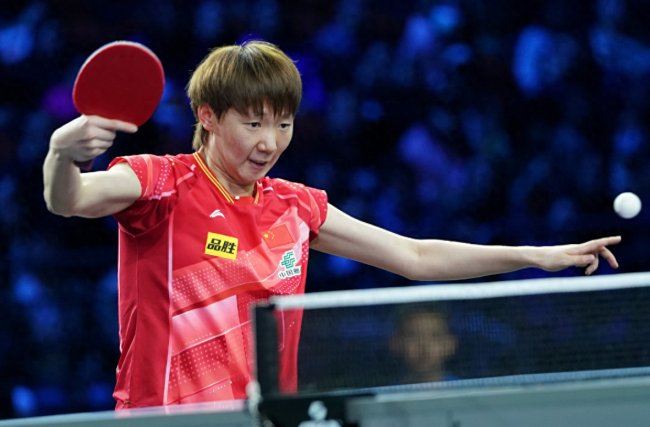 孙颖莎3-2险胜王曼昱