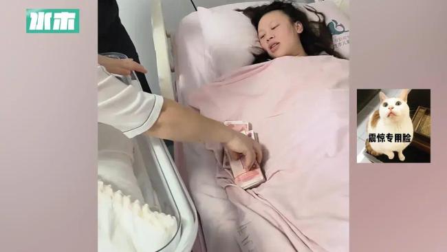 儿媳生宝宝慷慨婆婆给3万见面礼，还送了一件金首饰