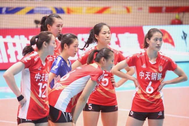 秋风扫落叶！3比0，江苏女排速胜江西，吴梦洁游刃有余