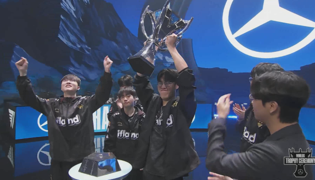 faker夺冠语音直呼无聊宁王香锅力挺theshy教练承认上路遗憾