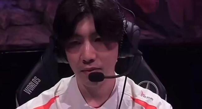 theshy心碎一幕被公开被zeus碾压后彻底破防这次真的难受了