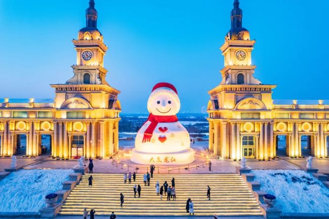 尔滨，连火车站都花式待客了！