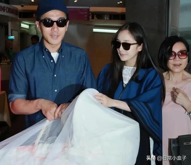 如今,小糯米不仅在身高上直逼父亲刘恺威,更在各方面展现出了优越的