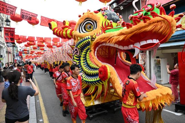 心相近丨感受中国“朋友圈”的新春暖意