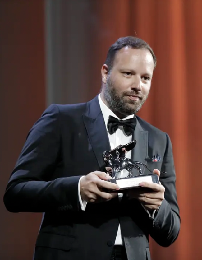 欧格斯·兰斯莫斯《可怜的东西》第96届奥斯卡金像奖最佳导演候选人在