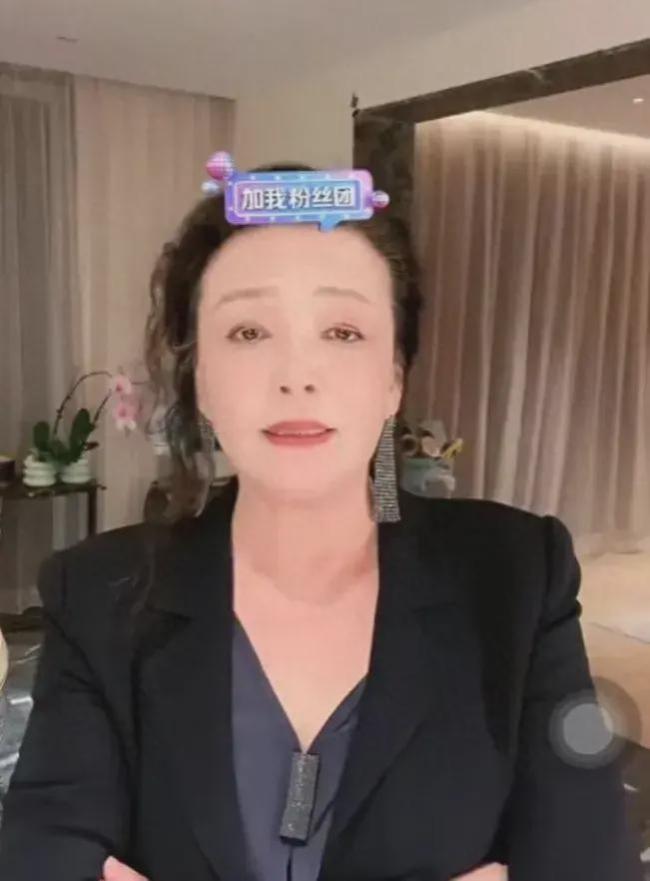​张兰公开大S婚内出轨证据，称不怕和汪小菲断绝母子关系