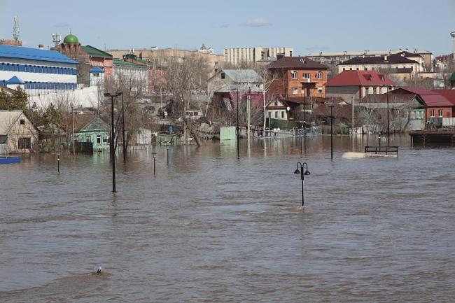 洪水未退 俄罗斯奥伦堡州再疏散数千居民