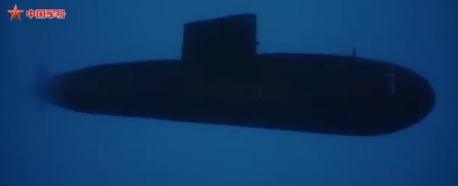 巨浪潜射导弹发射画面公开 潜艇大片《隐入深海》震撼结尾