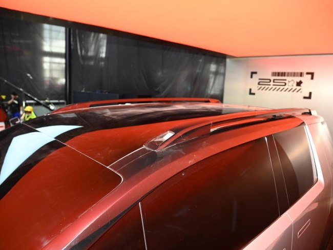 北京车展实拍奇瑞iCAR X25 未来派“盒子车”惊艳亮相