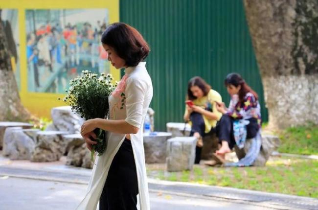 37岁养羊男子娶19岁越南新娘 越南新娘活在想象中的“商品”