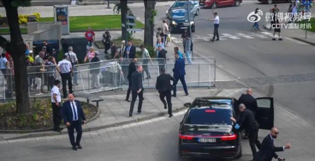 斯洛伐克总理中枪 会议后枪击事件震惊全国