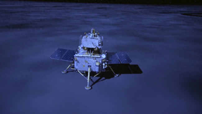 嫦娥六号完成世界首次月背挖土