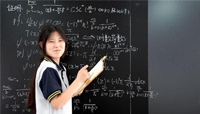 村支书称姜萍是全村的骄傲 数学天才引高校竞相邀请