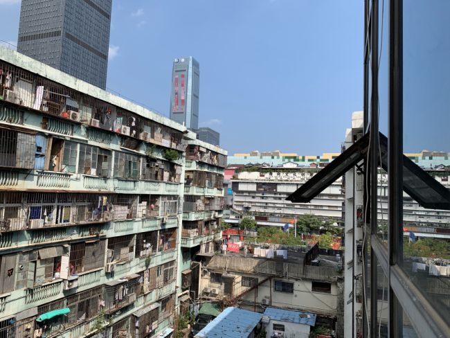 深圳一学区房暴跌，从14万/平跌到约4万/平