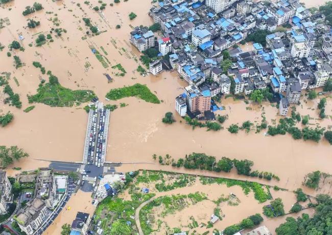 桂江超历史纪录洪水 预计洪峰水位达147米