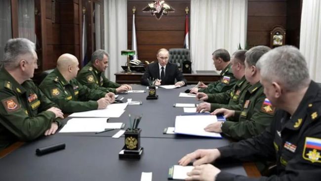 俄副防长铁木尔伊万诺夫被解职 普京震怒下的军界巨变