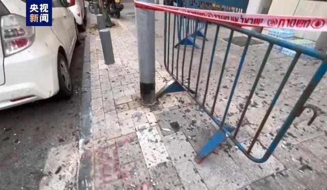 记者探访以色列特拉维夫遭袭现场 多栋建筑受损，城市陷高度警戒