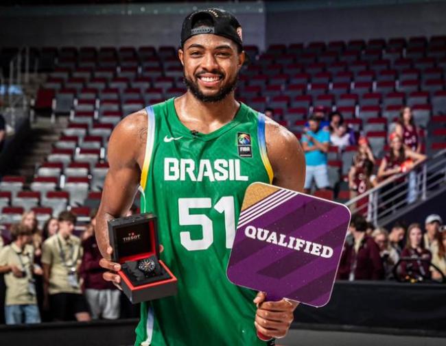 巴西男篮官宣奥运12人名单：无现役NBA球员 41岁湖人旧将入围