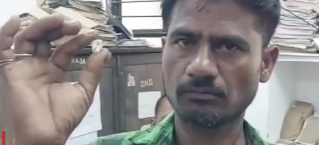 印度一工人挖出近20克拉钻石 博帕尔悲剧的记忆