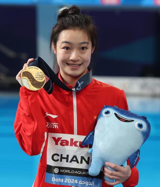 奥运跳水总金牌榜 中国跃居首位，与美并驾齐驱