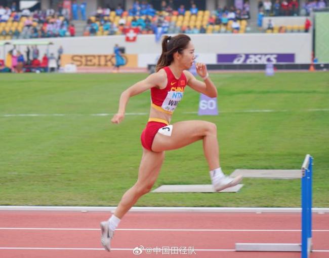 中国队第3金！ 田径世青赛女子标枪严子怡碾压夺冠 比亚军远了近九米