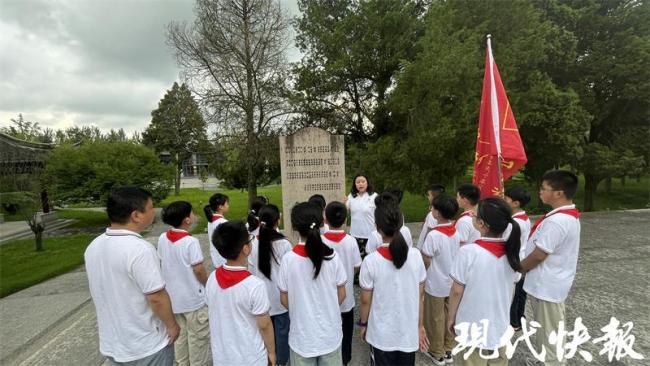 立德树人｜研学炽热，少年们在行走中升腾爱国情怀