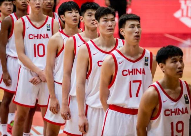 U18男篮亚洲杯首日战报 中国大胜哈萨克，张博源单节狂飙17分