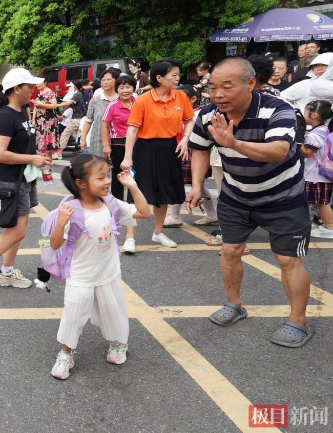 武汉大风吹兮，乃冷空气来也而非台风！周五湖北多地高温暂时“熄火”