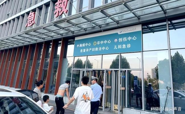 男子因油桶爆炸烫伤送医 交警紧急护航抢时间