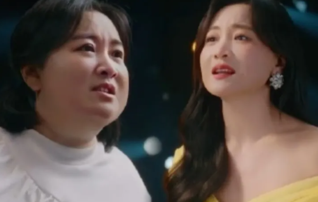 贾玲电影《热辣滚烫》零提名,令金鸡奖深陷争议