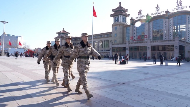 武警官兵元旦坚守岗位 守护节日平安