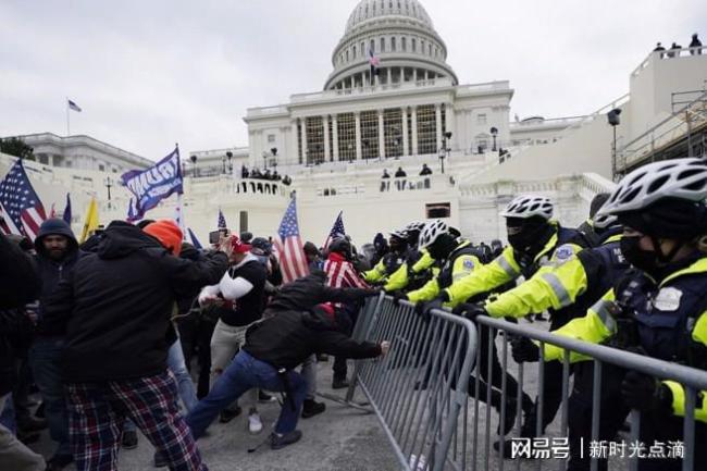 国会山骚乱主谋请求特朗普赦免自己 赦免态度谨慎