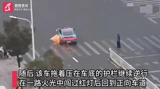 江西交警回应小米SU7拖行护栏逆行