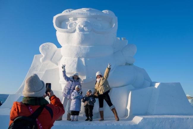 冰雪春天丨借雪生金，“冷资源”激活“热产业”