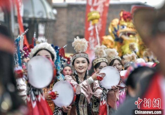 烏魯木齊市社火迎新春