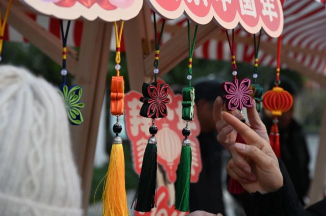 首個世界非遺版春節(jié)年味滿滿