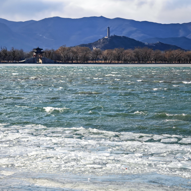 蛇年首场寒潮登场 大范围地区将降温6-8℃ 中东部迎气温最低点