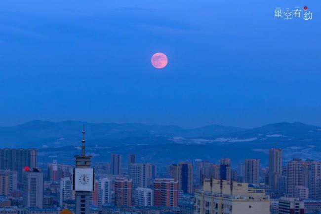 蛇年元宵十五的月亮十五圓 最圓時刻21時53分