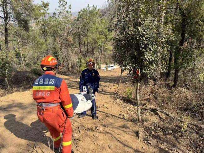 武漢連續(xù)發(fā)生兩起登山意外 戶外安全需警惕