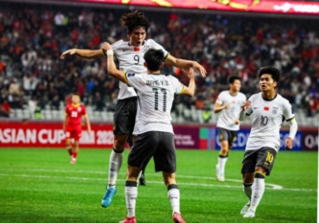 中国国青2-1领先吉尔吉斯斯坦队 U20亚洲杯两连胜