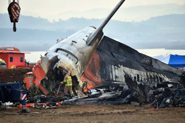 空難幸存者的惡夢 不確定性與后怕交織