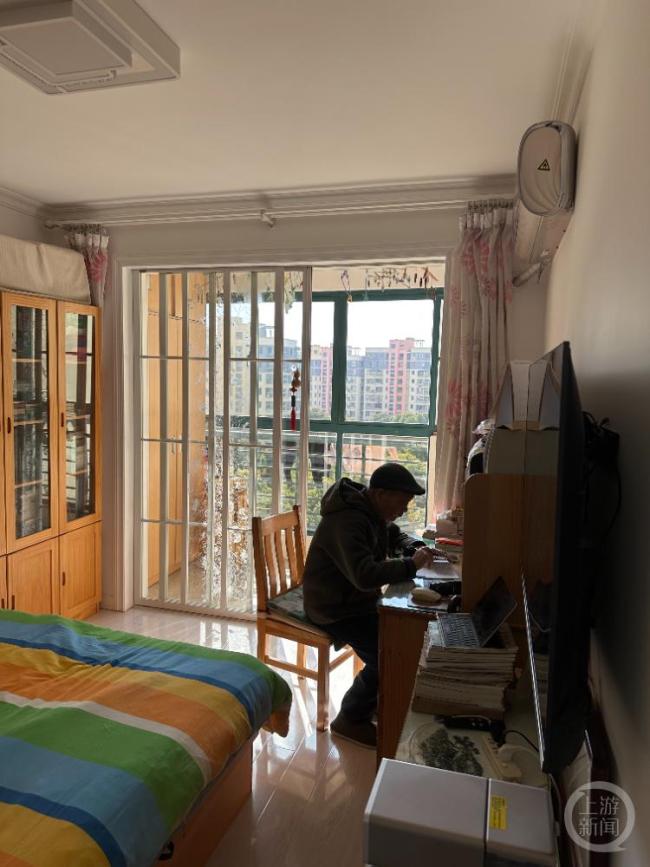 86岁老人1440天自学3门外语：人永远可以去尝试新的生命体验 图1