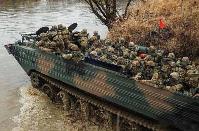 大V談俄軍強(qiáng)渡第聶伯河 攻勢如潮考驗(yàn)烏軍